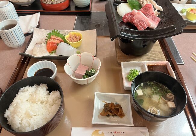 ひらたメイプルホテル