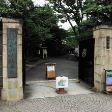 小石川後楽園(西門入口)