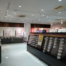 建物内部：展示室