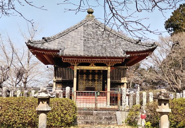 掛川古城跡に建てられた家光を祀る霊屋