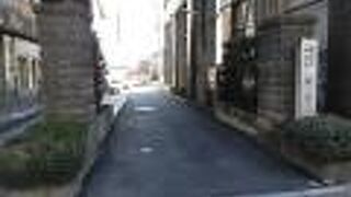 本堂は改修工事中でした