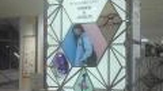 夜は静かでした