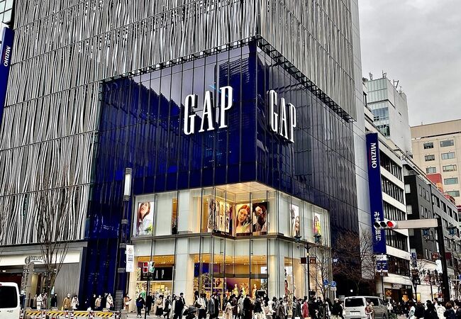 GAPフラッグシップ銀座