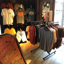 ｢ＯＳＡＫＡ｣のＴシャツが気になる～