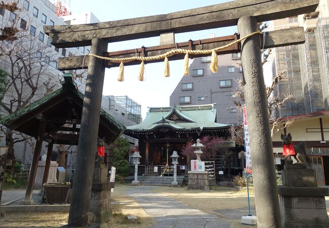 樋口一葉にゆかりのある神社