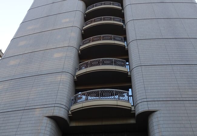 観光客が足を運ぶお寺ではなさそうです