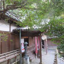 伊勢部柿本神社