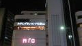 JR和歌山市駅に直結しています