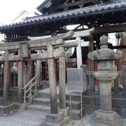 浅草神社の境内社です