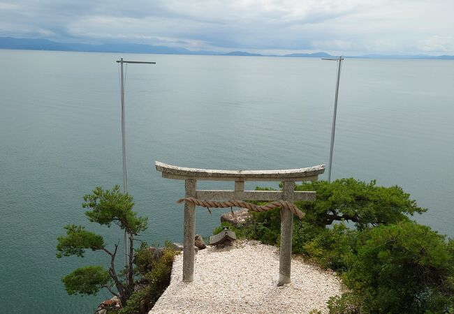 竹生島の神社