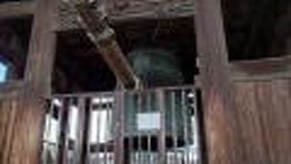 豊国神社のとなりに