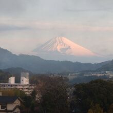 天空風呂もしくは部屋から富士山が見えました