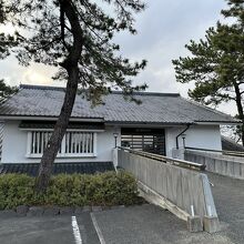 記念館の建物