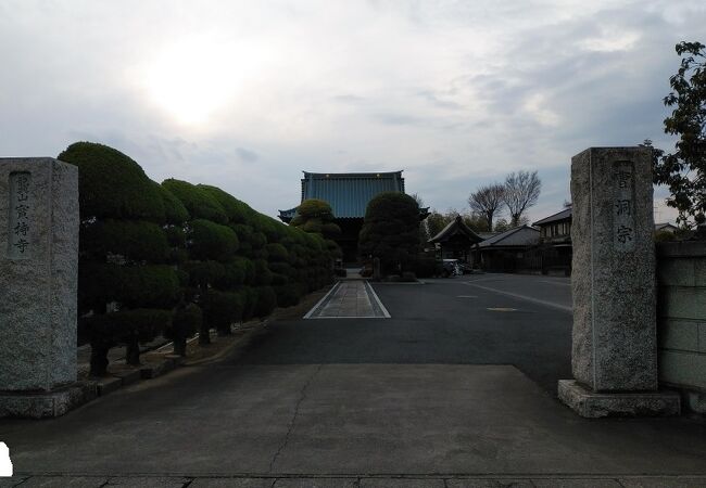 １０００年以上の歴史がある寺院