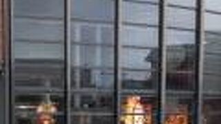 らせん階段から、普段は下からしか見ることができない立佞武多の上部から見下ろすことができます