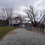 明治33年開設の歴史ある公園