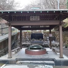 源泉湧出口観覧所 