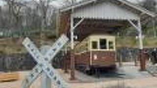 渋川と伊香保を結ぶ路面電車の展示がある