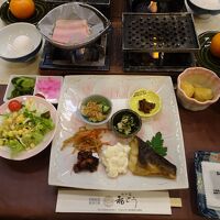 大広間で頂く朝食