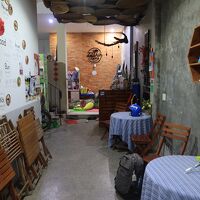 朝食スペースになる一階エントランス