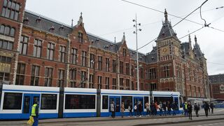 アムステルダムは市電が万能