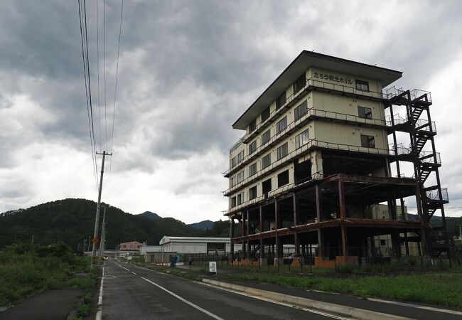 震災被害のリアルな姿を伝える：震災遺構 たろう観光ホテル