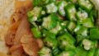 セブンイレブンのお隣に