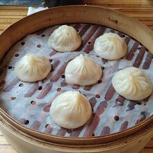 小籠包６個