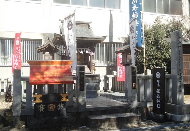 京都の建勲神社から分霊、橿森神社の境内に