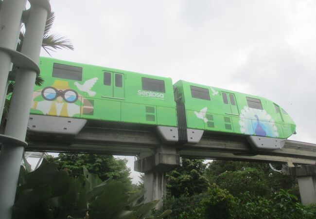 きれいな車内で揺れがありませんでした