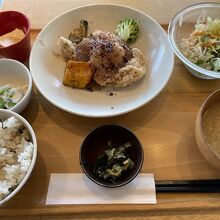 おぼんdeごはん 上野店