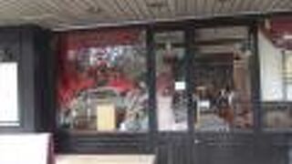 マダムルージュ