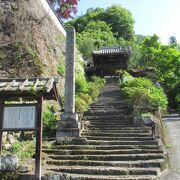 すぐ近くに、猛将・佐久間盛政の菩提寺がありました。