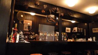 小町通りの混雑が嘘のような別世界