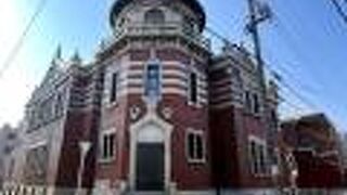 築地本願寺や平安神宮も手掛けた伊東忠太の設計