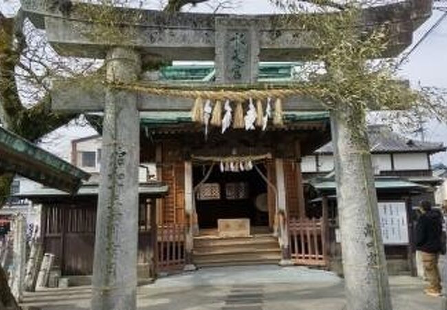 柳川にある小さな神社