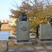 日本の文学碑１近現代の作家たち 日本の文学碑1近現代の作家たち