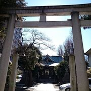 環七通り沿いに鎮座している神社