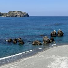 天気が良く海の色が綺麗でした。