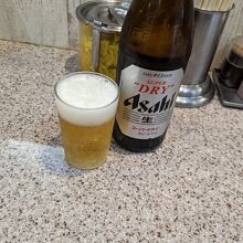 朝から瓶ビール