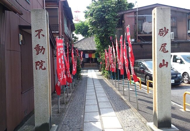 歴史の重みを感じる寺院