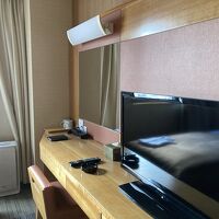 客室デスク周り