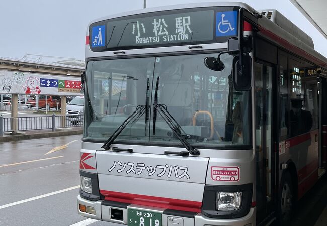 国鉄バス小松港営業所発行 小松港から東京都区内ゆき 　国鉄バス・国鉄線連絡 硬券 国鉄バス小松港営業所発行 小松港から東京都区内ゆき 国鉄バス