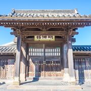 「旧萩藩校明倫館」は国の史跡に指定されています