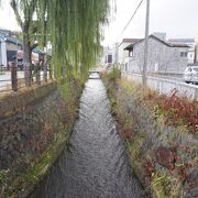 地味な川だと思います