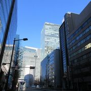 東京駅方面に再開発された高層ビル群が望める、都会らしい景観を楽しむことが出来ました。