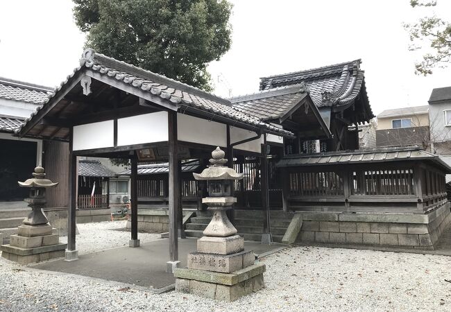 金井戸神社 (三栖神社)
