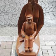 韓国人作成の像