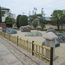 龍海院石組庭園