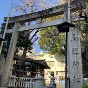 おかず横丁に近い鳥越神社